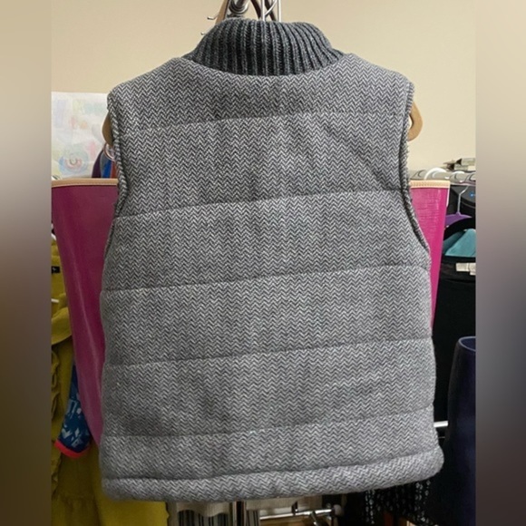 Baby GAP Cozy Vest 2T - Picture 5 of 6
